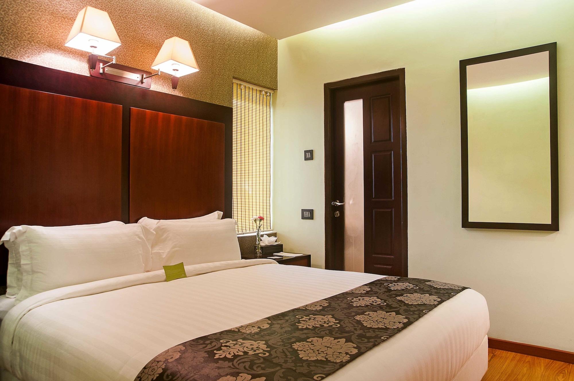 Park Avenue Hotel Nungambakkam Chennai Dış mekan fotoğraf