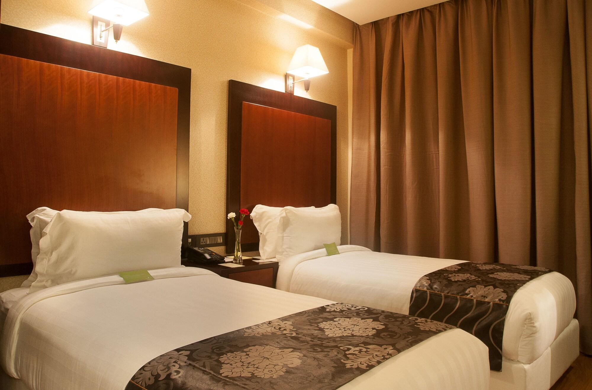Park Avenue Hotel Nungambakkam Chennai Dış mekan fotoğraf