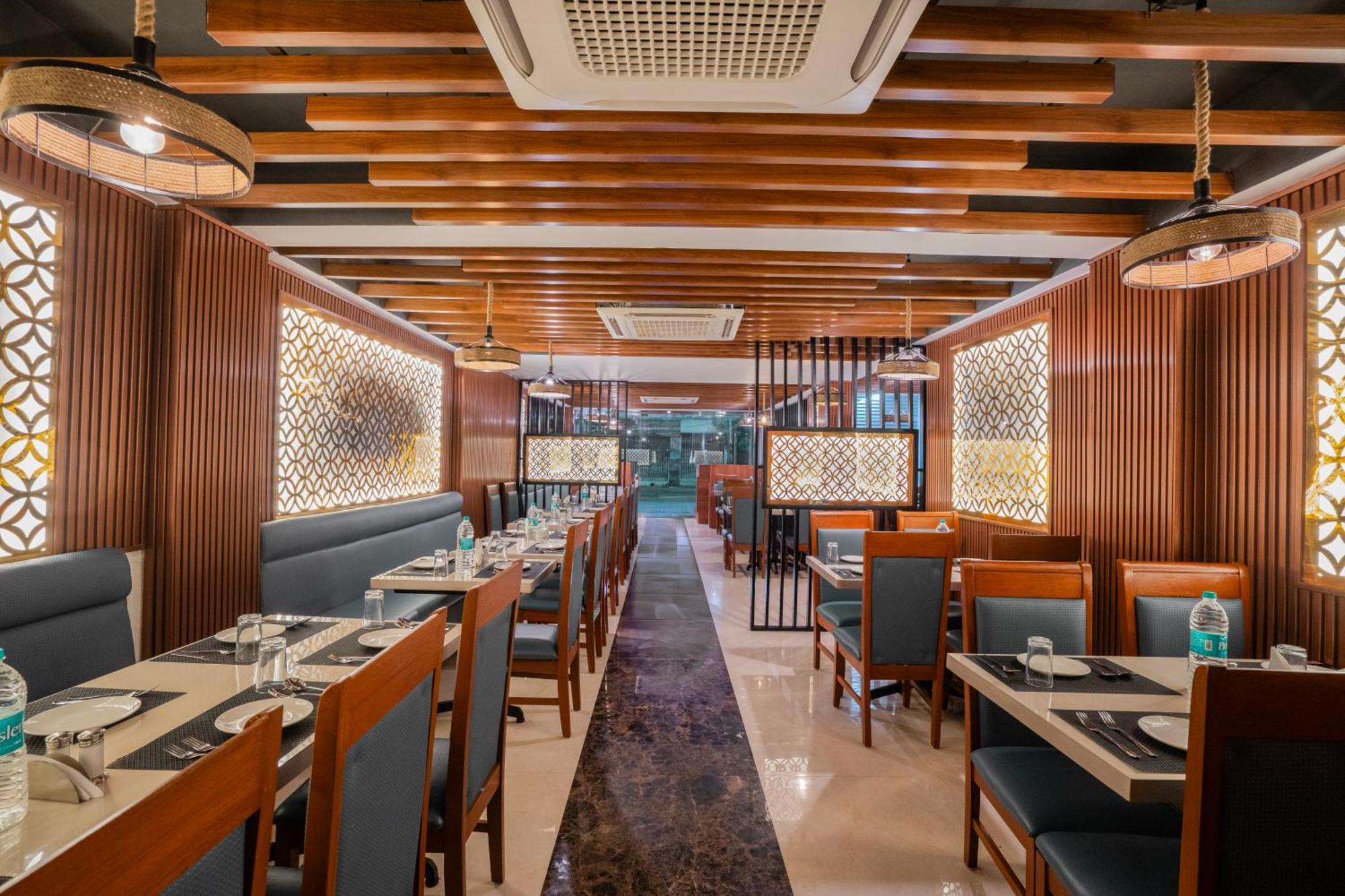 Park Avenue Hotel Nungambakkam Chennai Dış mekan fotoğraf