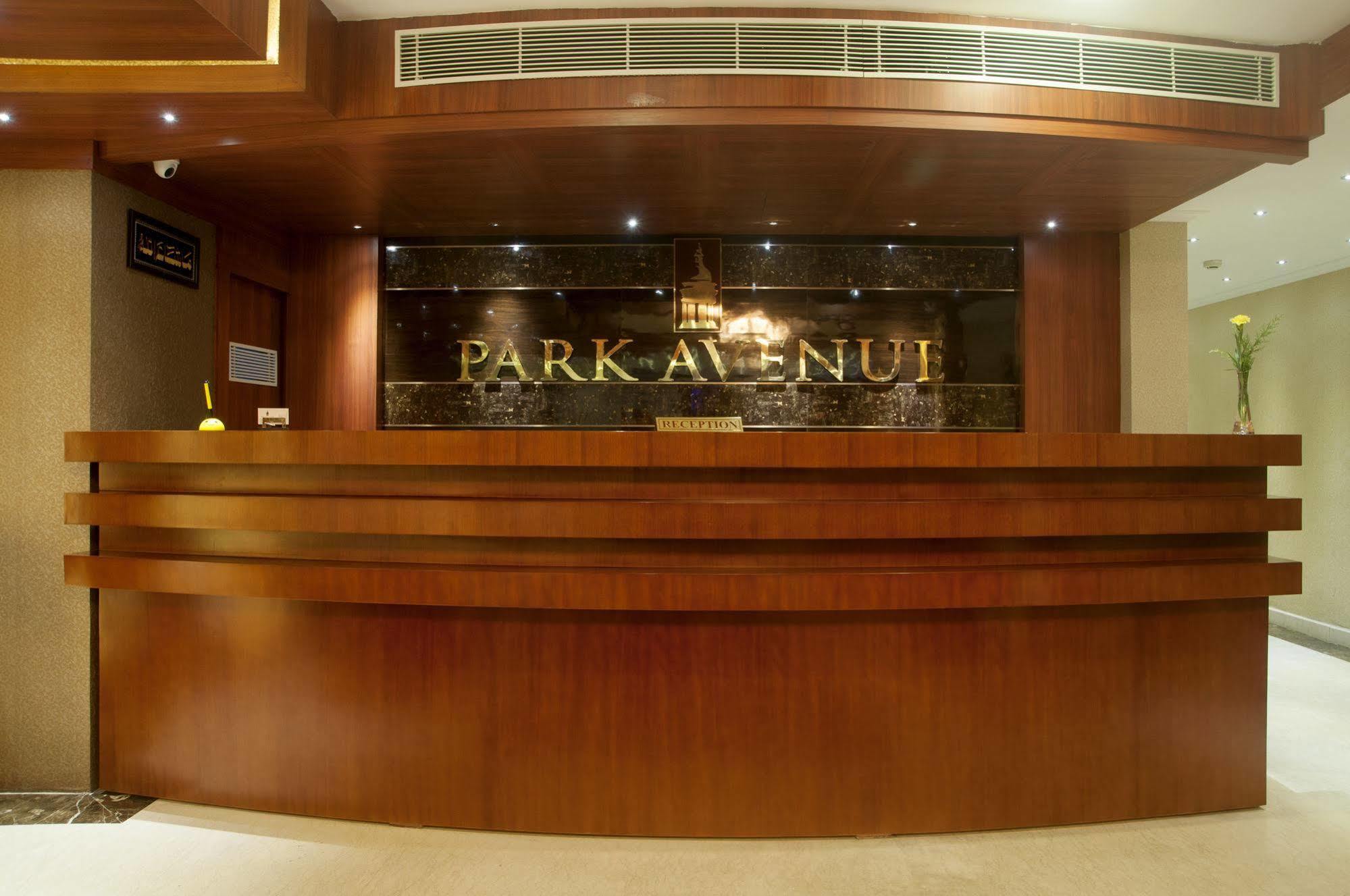 Park Avenue Hotel Nungambakkam Chennai Dış mekan fotoğraf