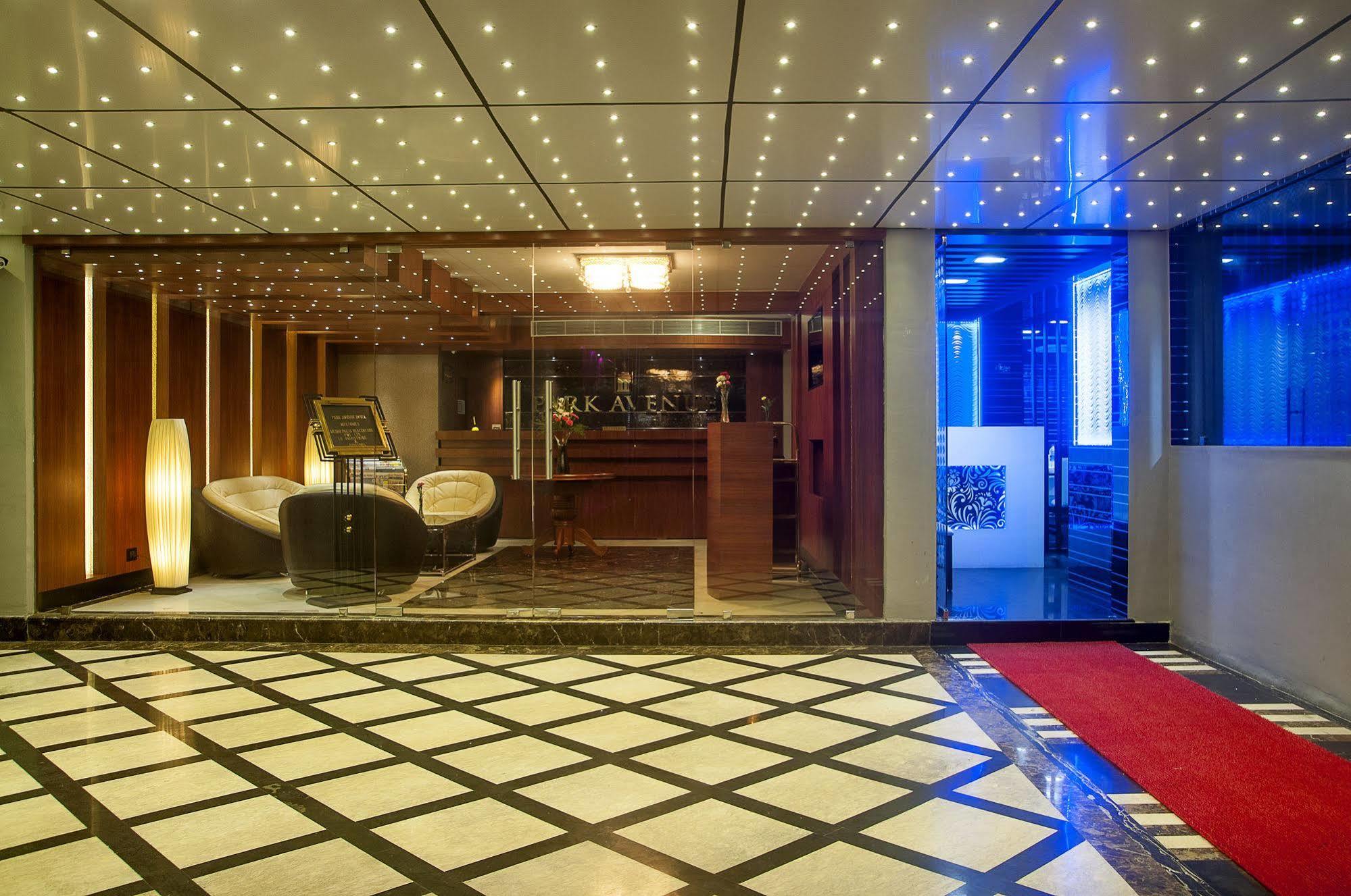 Park Avenue Hotel Nungambakkam Chennai Dış mekan fotoğraf